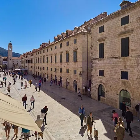 史特拉敦假日公寓酒店 公寓